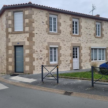 Gite De La Fontaine Marsi Saint-Mars-la-Reorthe Экстерьер фото